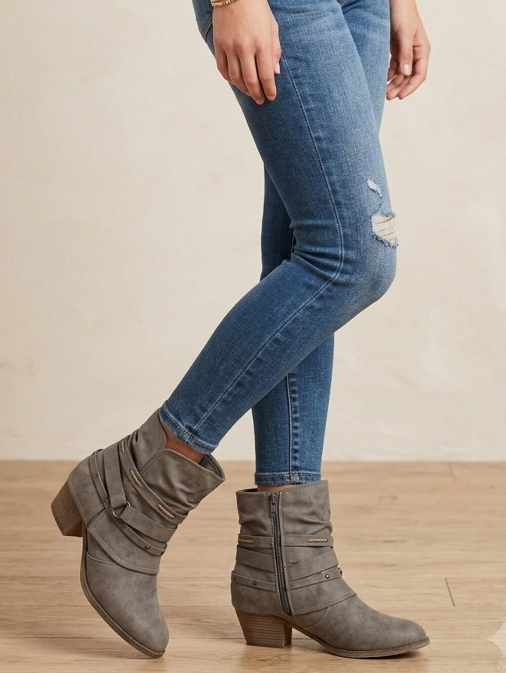 Women's Gray Slouchy Heeled Ankle Boots